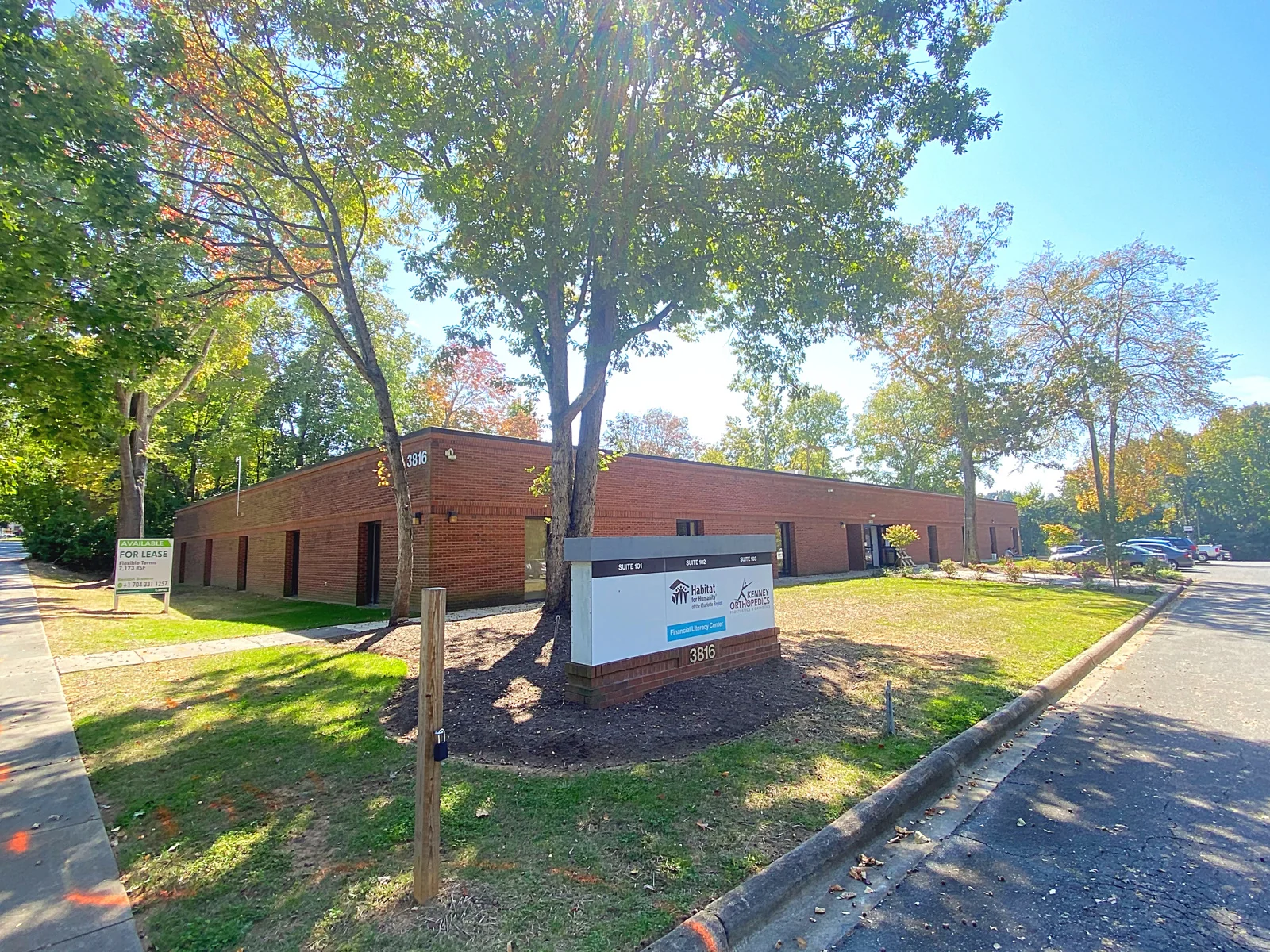 3816 Latrobe Drive