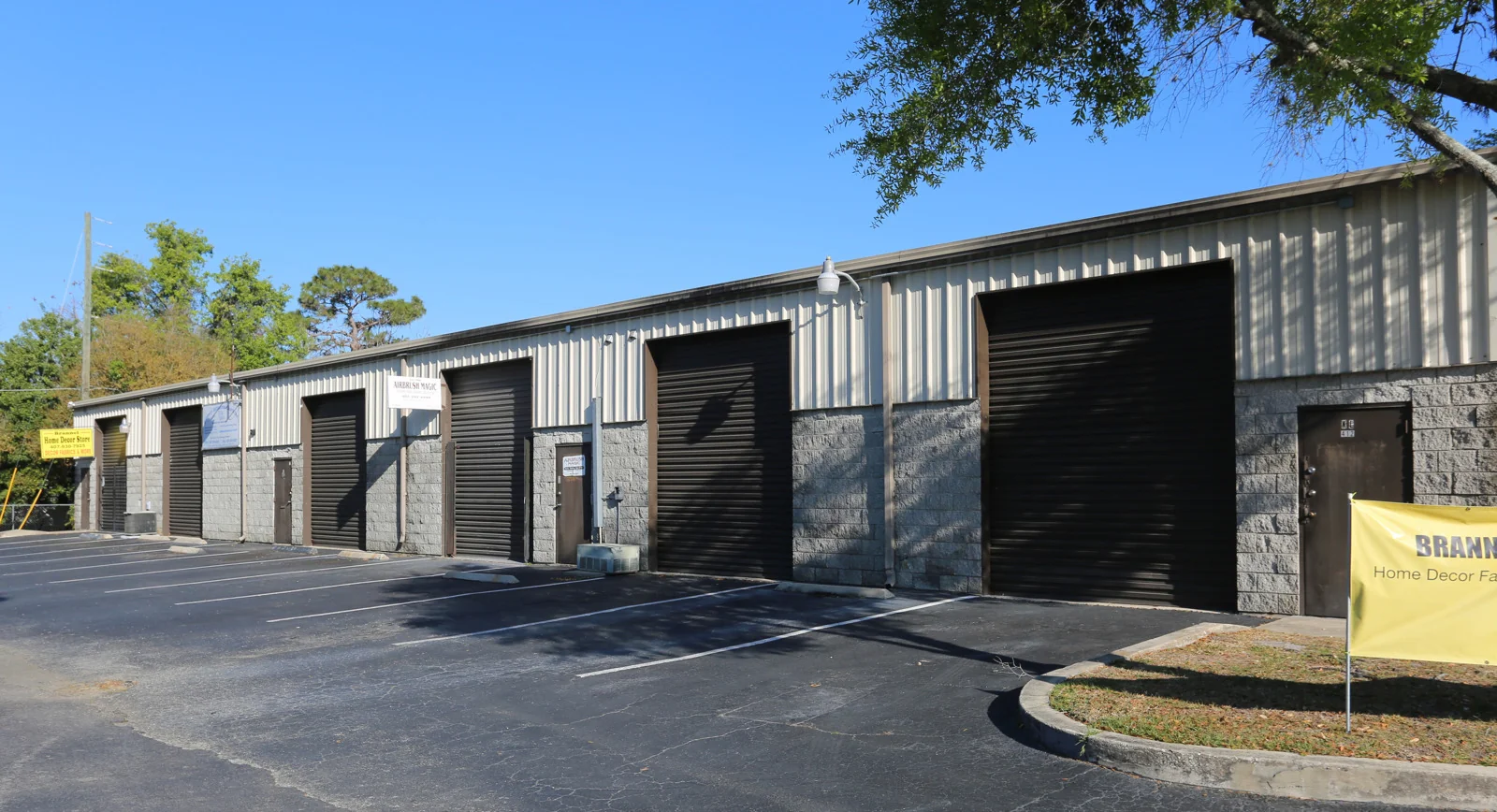 408 Commerce Park - photo 2 - Orlando, FL