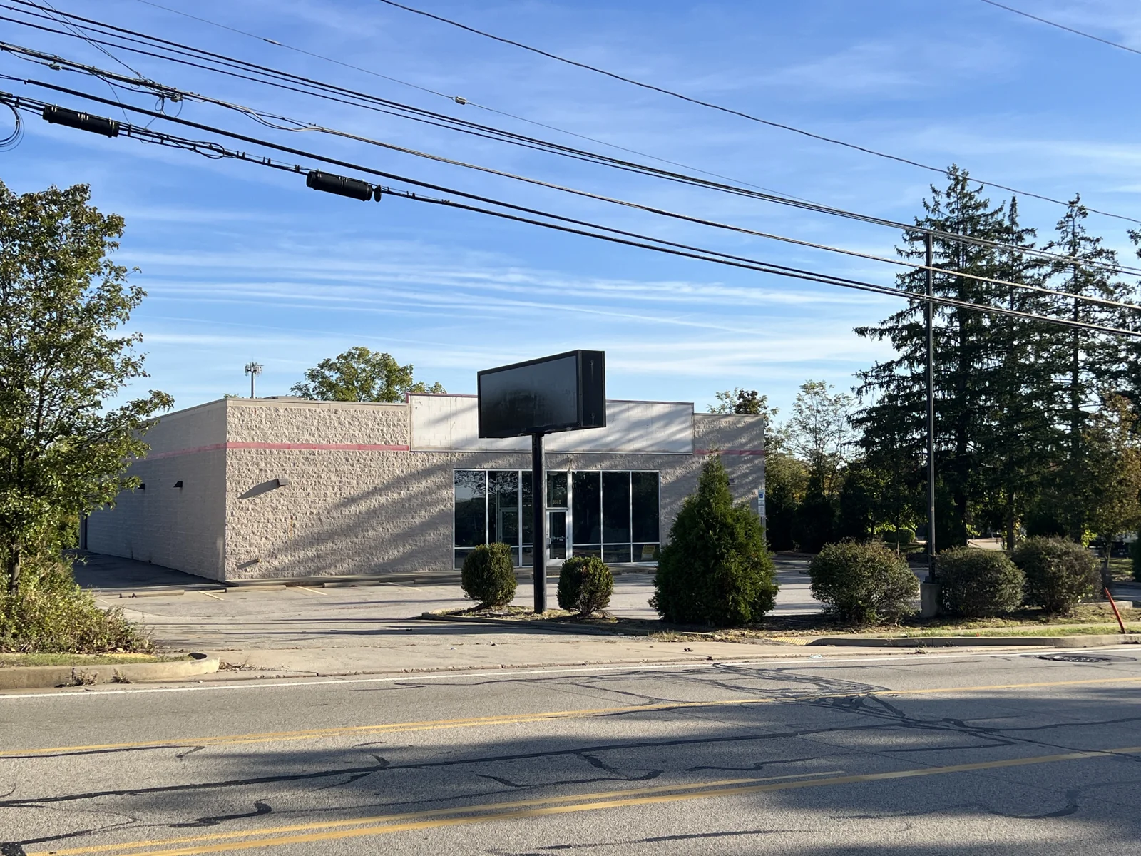 Steubenville Pike Retail Space — Lease in Mckees Rocks, PA, photo 1 of 1