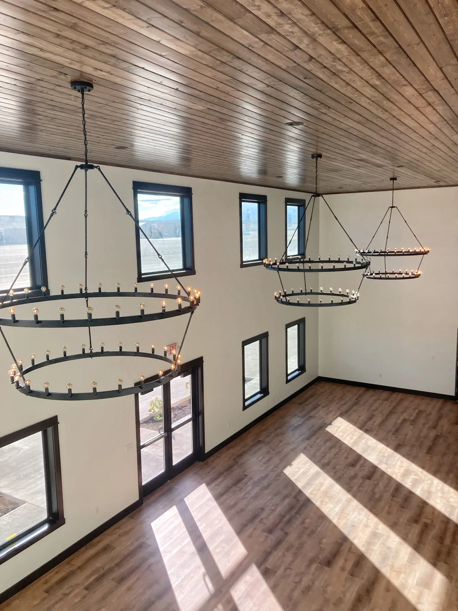 Yellowstone Regional Airport Hangar — Sale in Cody, WY, photo 6 of 6