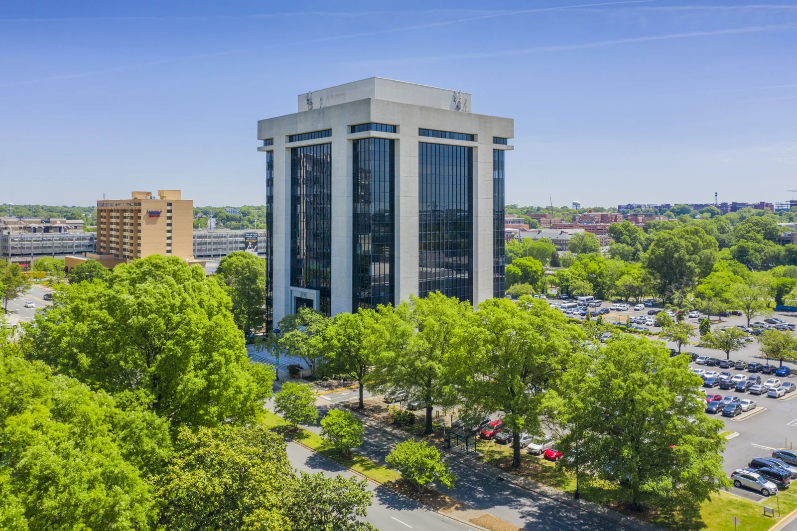 301 Midtown - photo 1 - Charlotte, NC