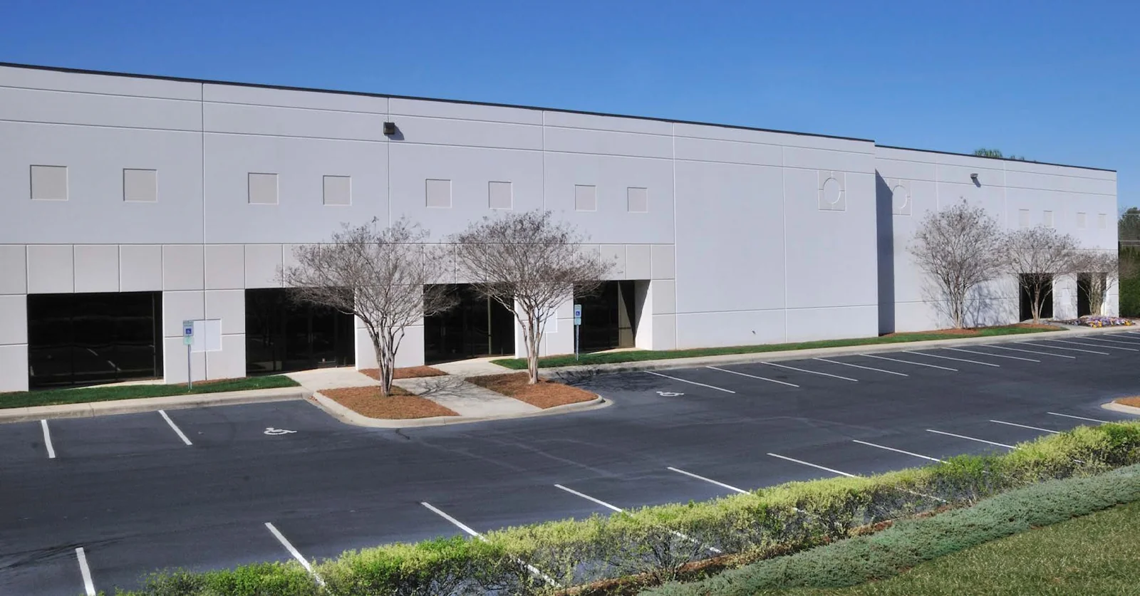 Lakeview Business Park — Lease in Charlotte, NC, photo 1 of 2