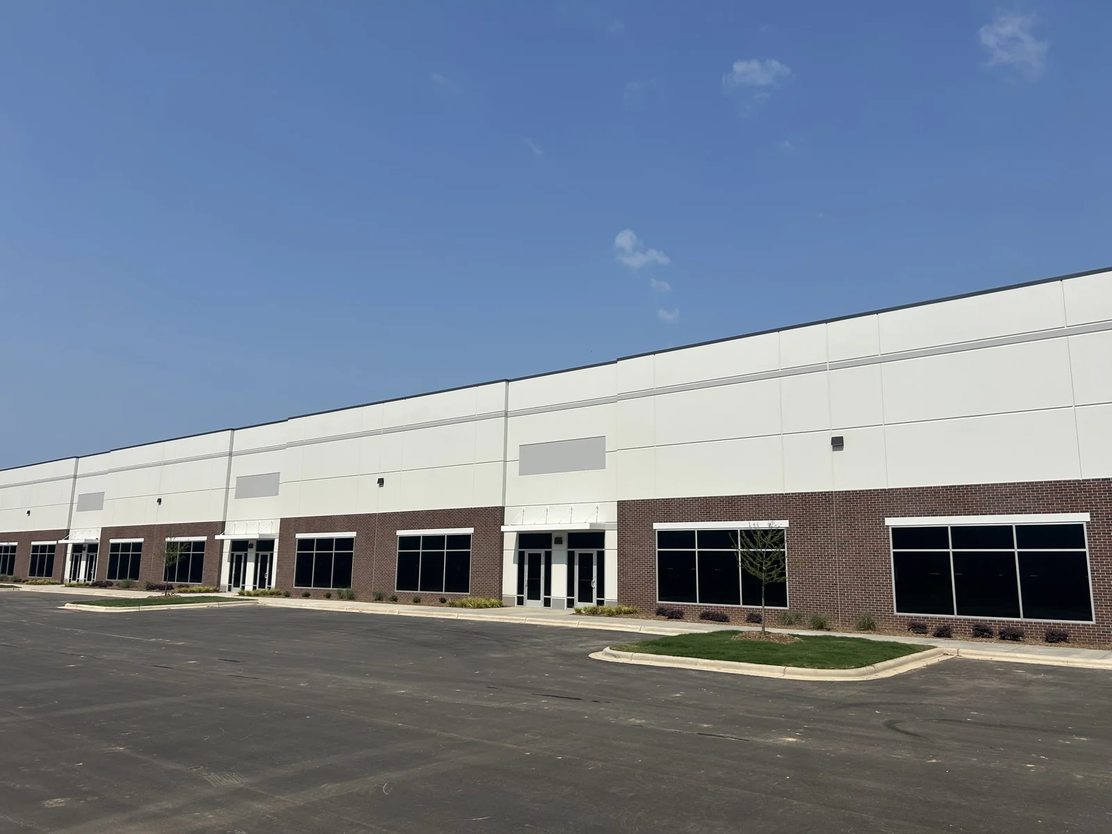 I-77 Commerce Center — Lease in Charlotte, NC, photo 3 of 5