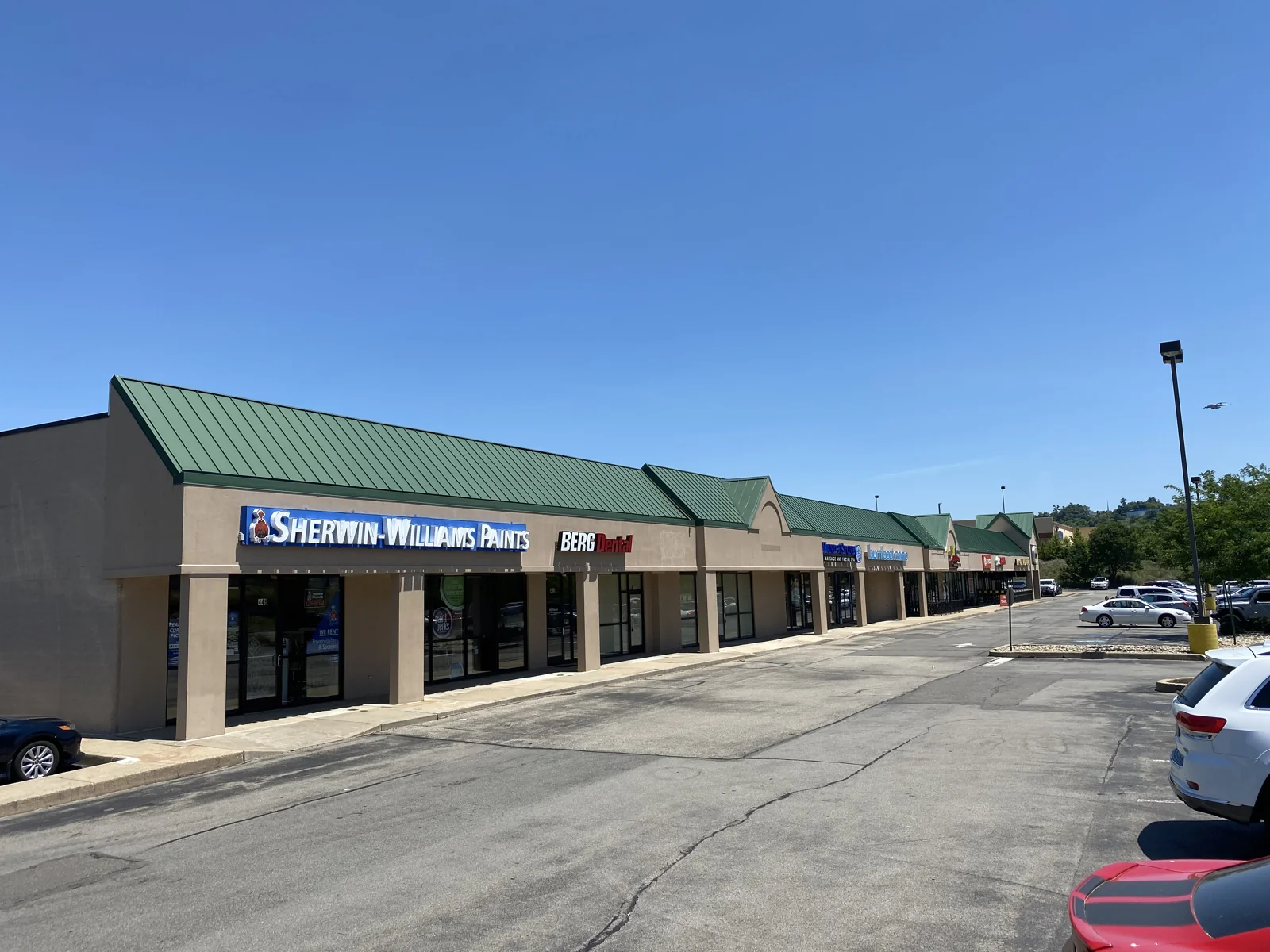 Summit Park Shoppes — Lease in Pittsburgh, PA, photo 3 of 3