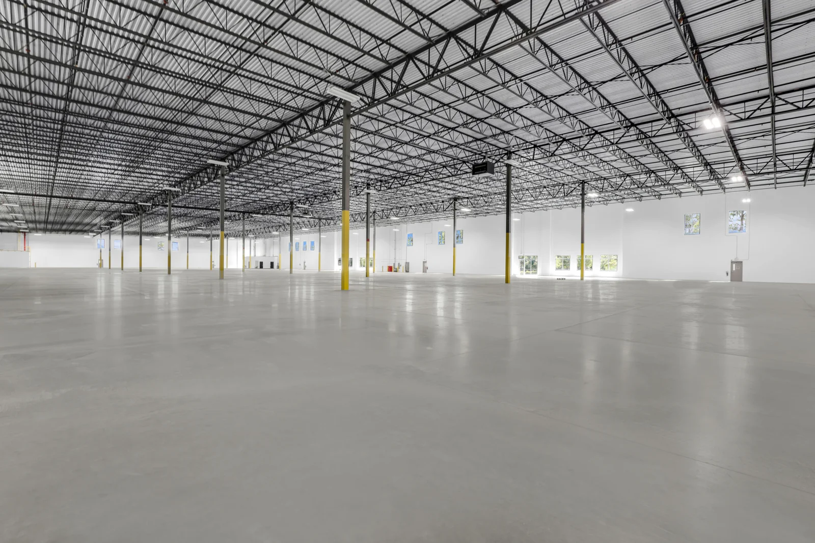 1315 Dean Forest Rd - Building 2 — Lease in Savannah, GA, photo 7 of 8