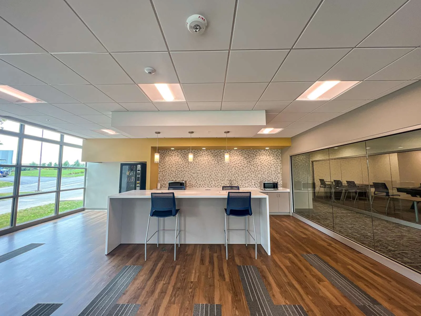 Office in Coraopolis, PA — Lease in Coraopolis, PA, photo 5 of 8