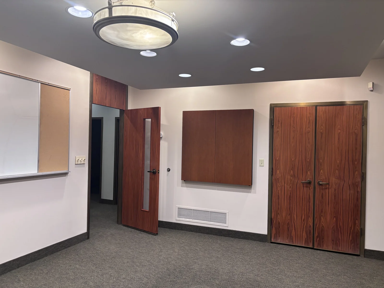 Office in Salt Lake City, UT — Sale in Salt Lake City, UT, photo 4 of 7