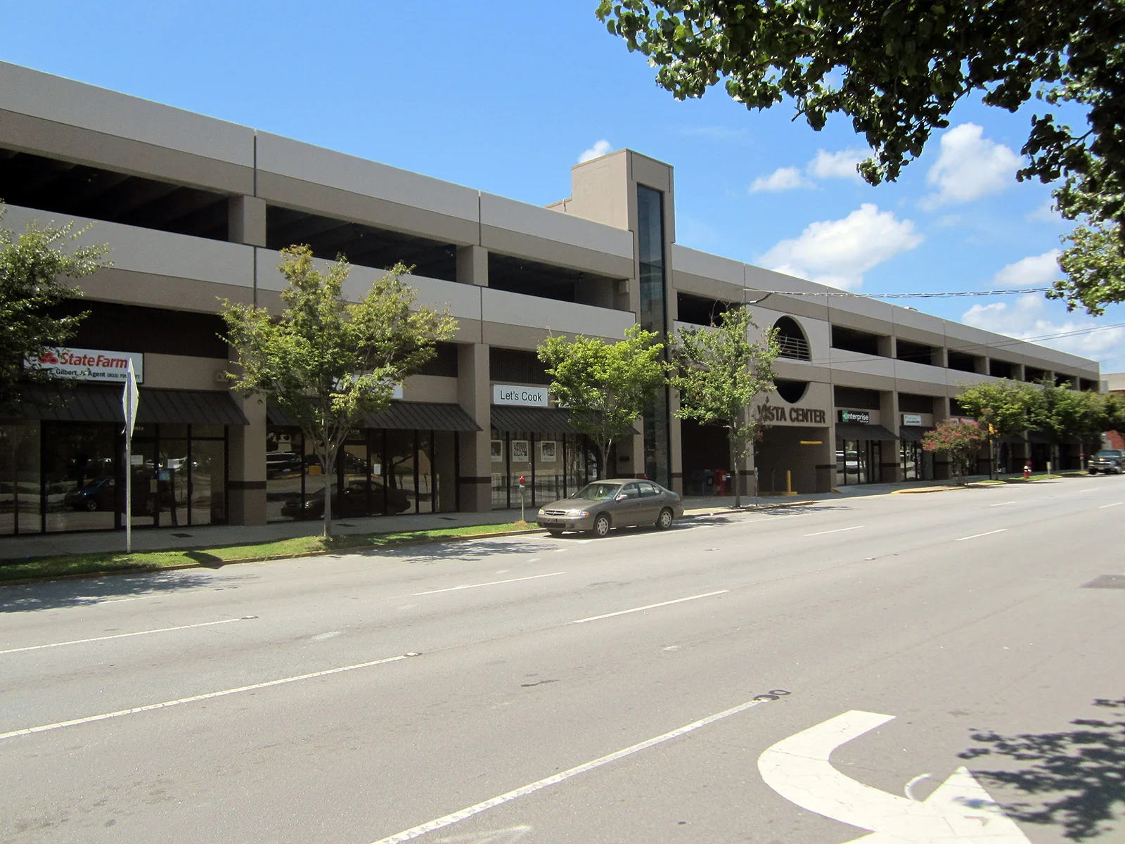 Vista Center — Lease in Columbia, SC, photo 1 of 1