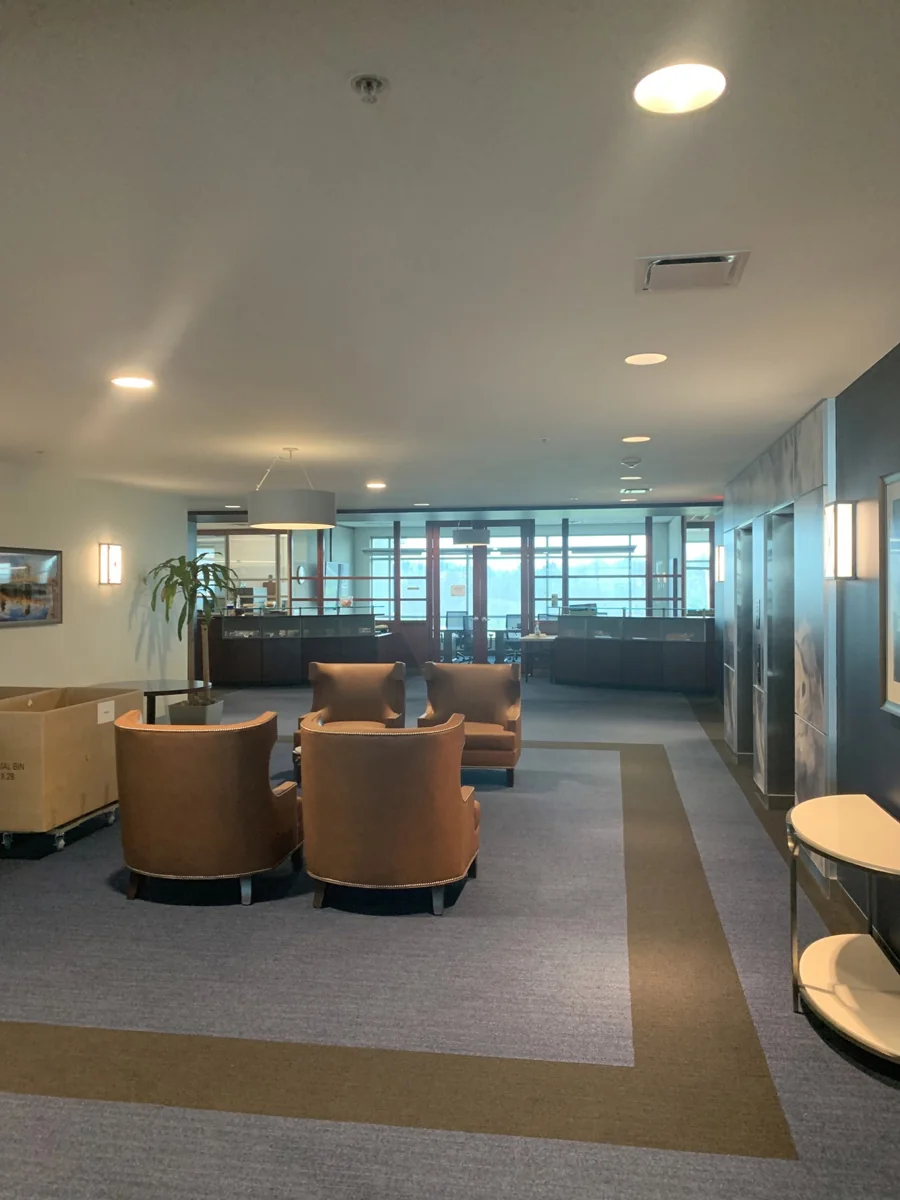 100 Airside Drive - photo 2 - Coraopolis, PA