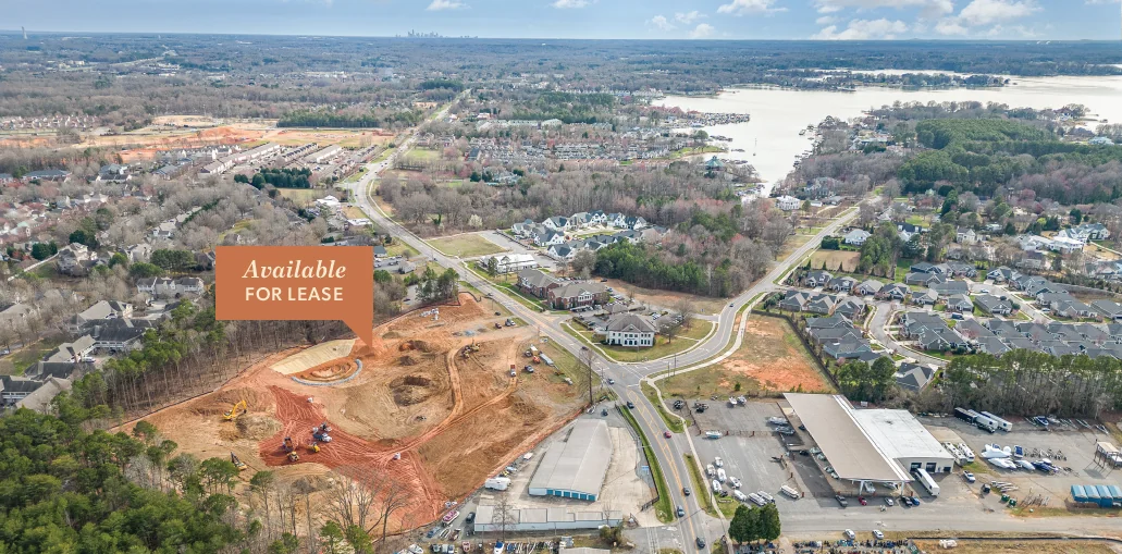 Retail in Cornelius, NC - photo 3 - Cornelius, NC