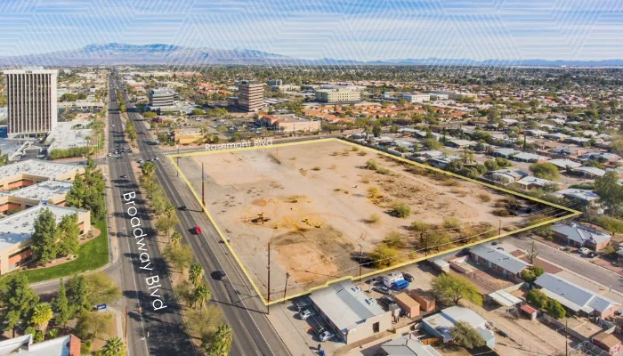 SWC Broadway-Rosemont — Sale in Tucson, AZ, photo 1 of 1