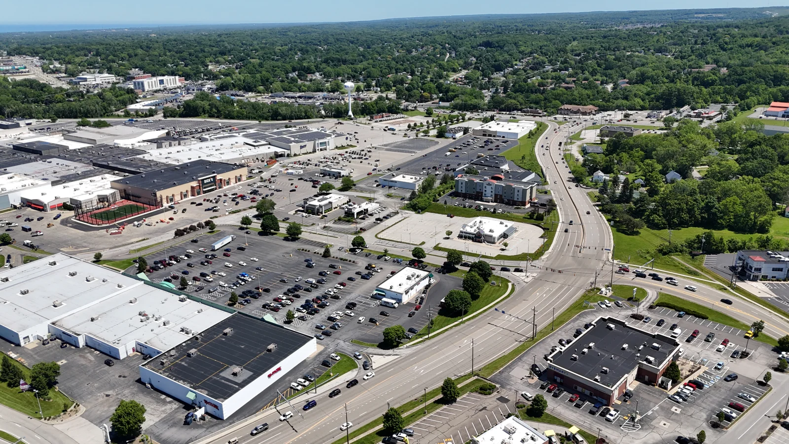 Retail in Erie, PA — Lease in Erie, PA, photo 4 of 4