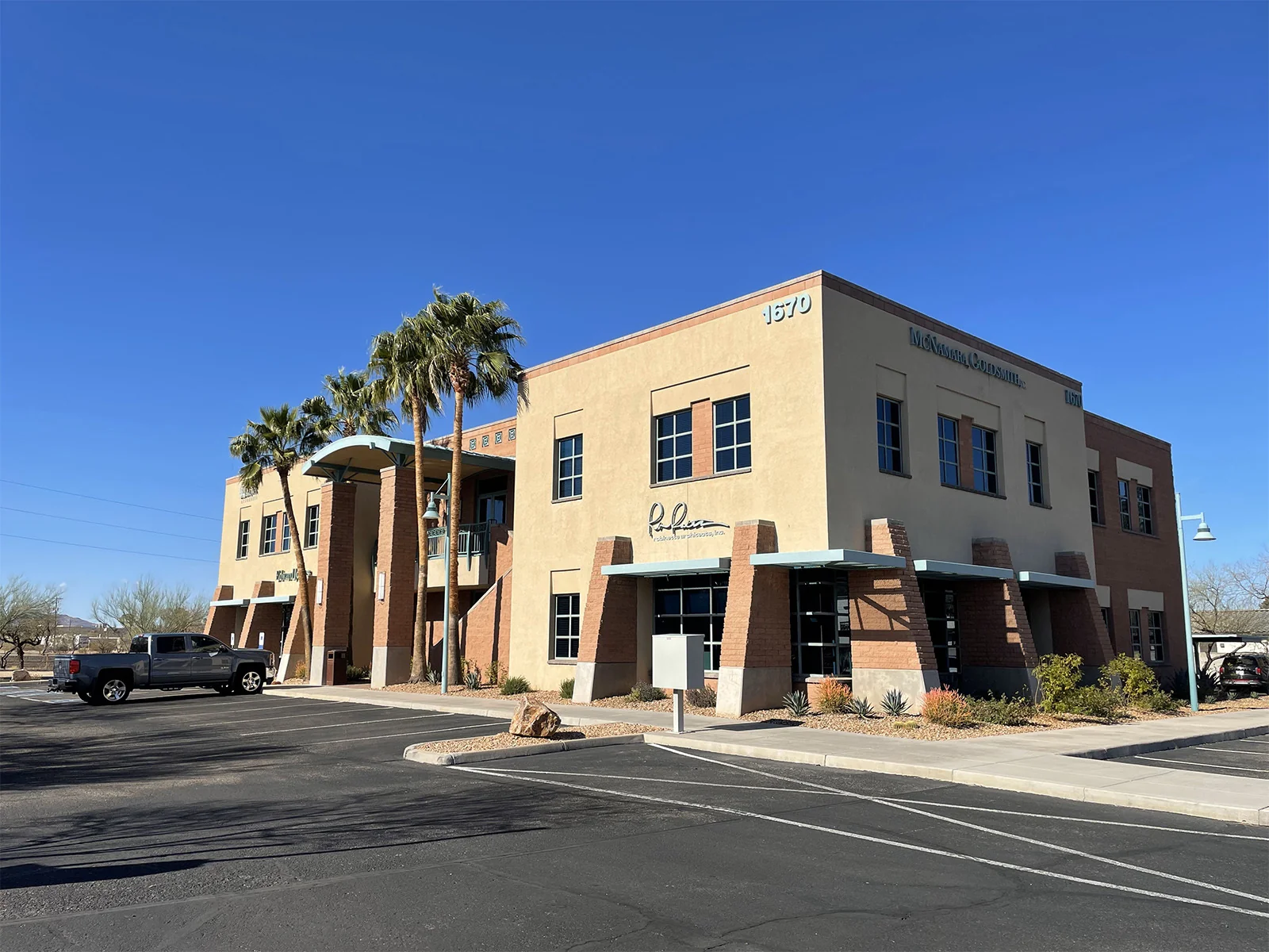 1670 E River Rd, Suite 200 — Sale in Tucson, AZ, photo 1 of 1