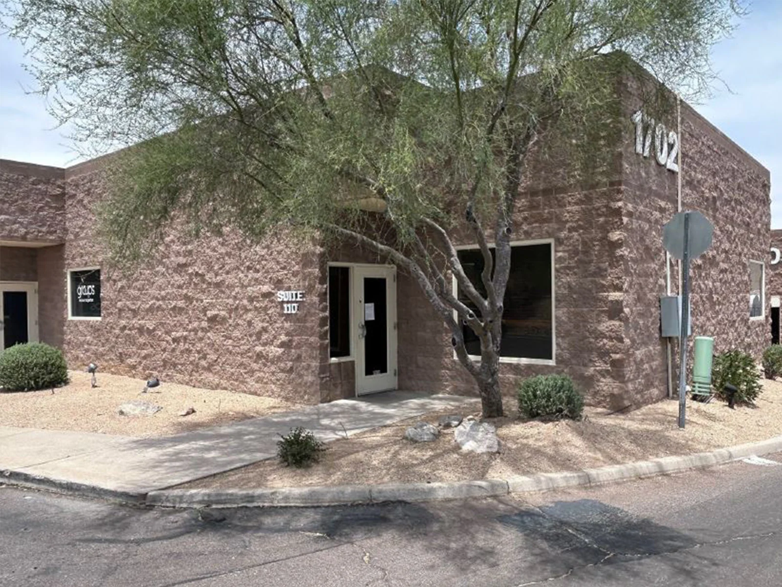 1702 W. Anklam Road, Suite 110