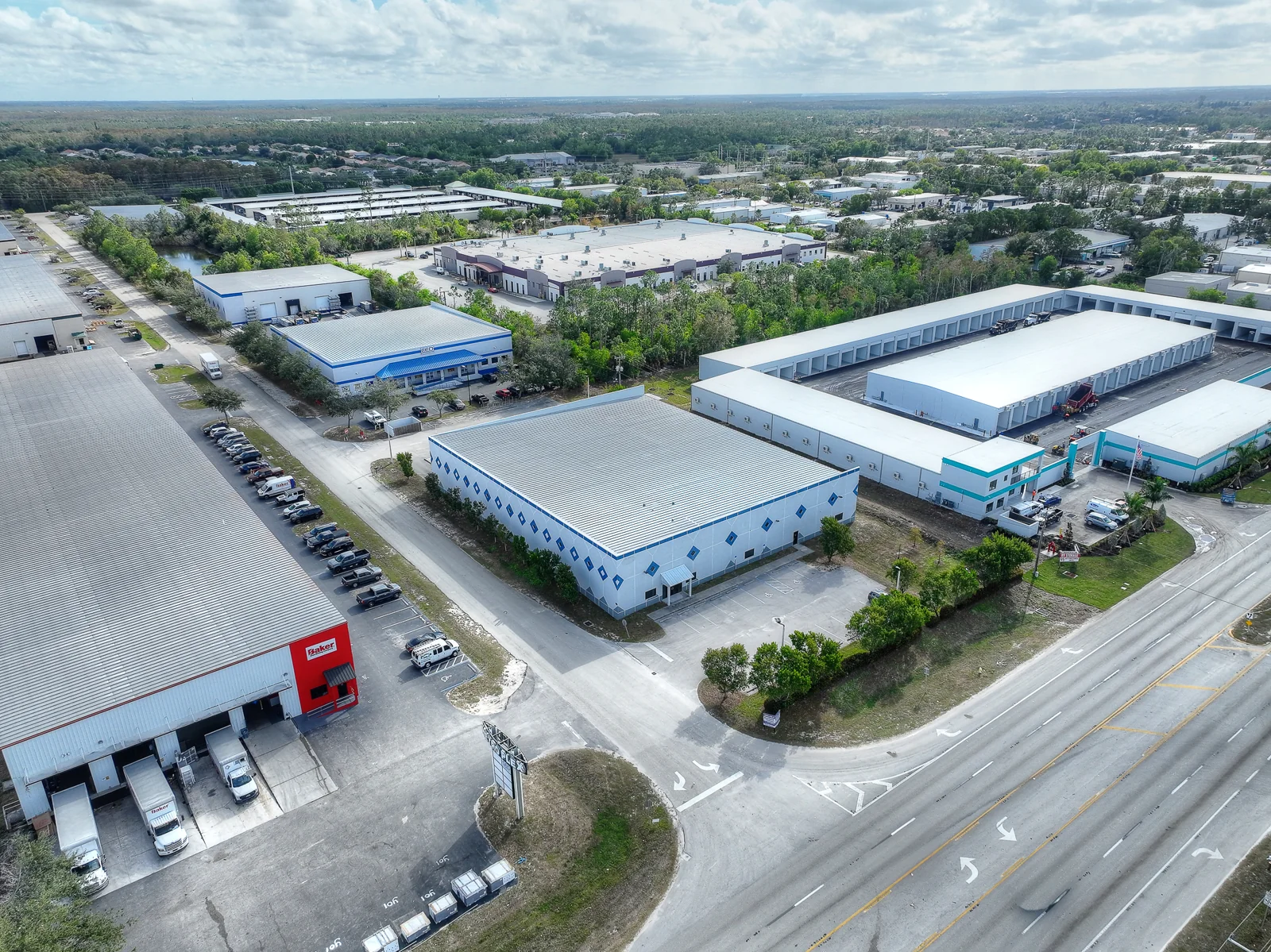 Industrial in Fort Myers, FL — Lease in Fort Myers, FL, photo 3 of 5