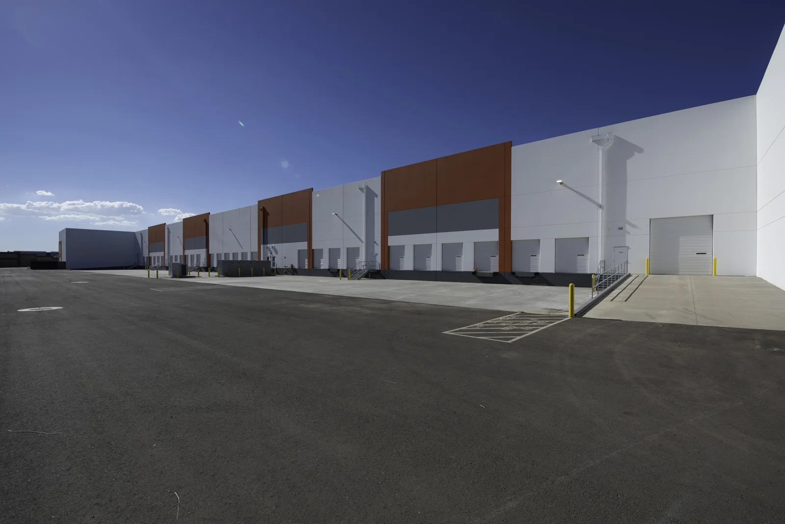 Phelan Pecos Center I - Building A — Sale in Mesa, AZ, photo 2 of 7