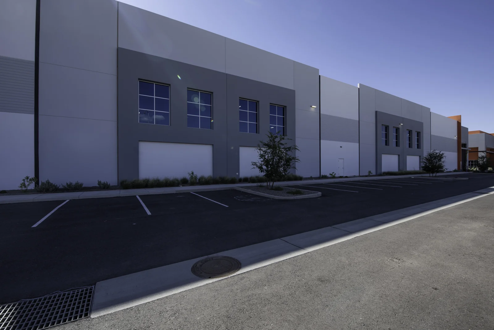 Phelan Pecos Center I - Building B — Sale in Mesa, AZ, photo 4 of 8