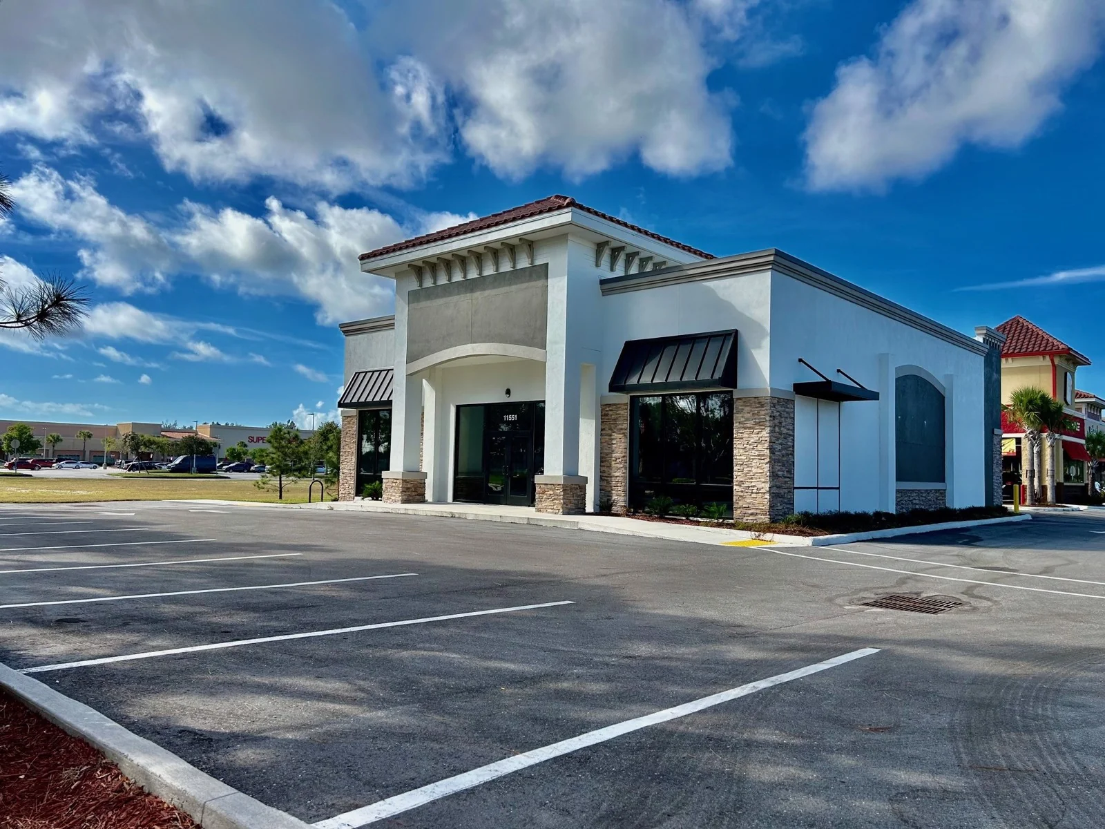 Medical / Dental Opportunity — Lease in Fort Myers, FL, photo 2 of 5