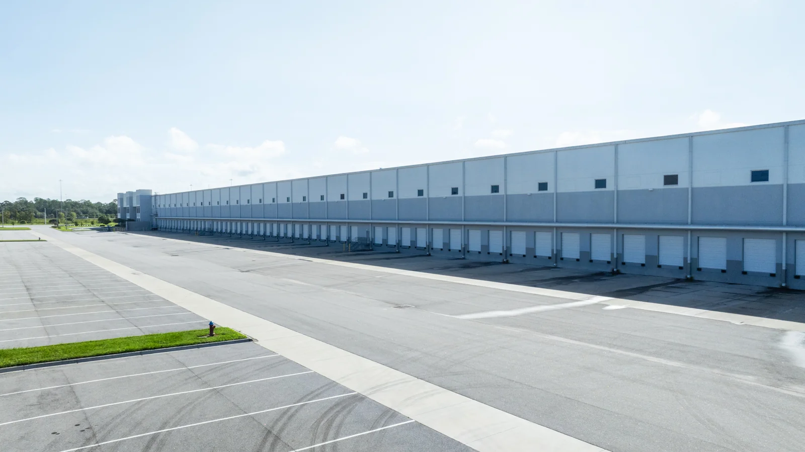 Centerstate Logistics — Lease in Lakeland, FL, photo 1 of 5