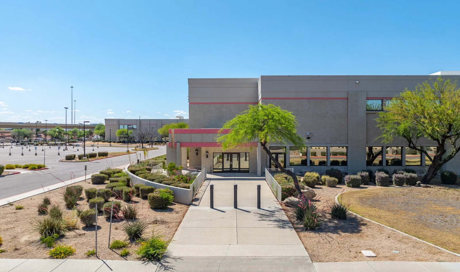 Deer Valley Innovation Center — Sale in Phoenix, AZ, photo 2 of 2