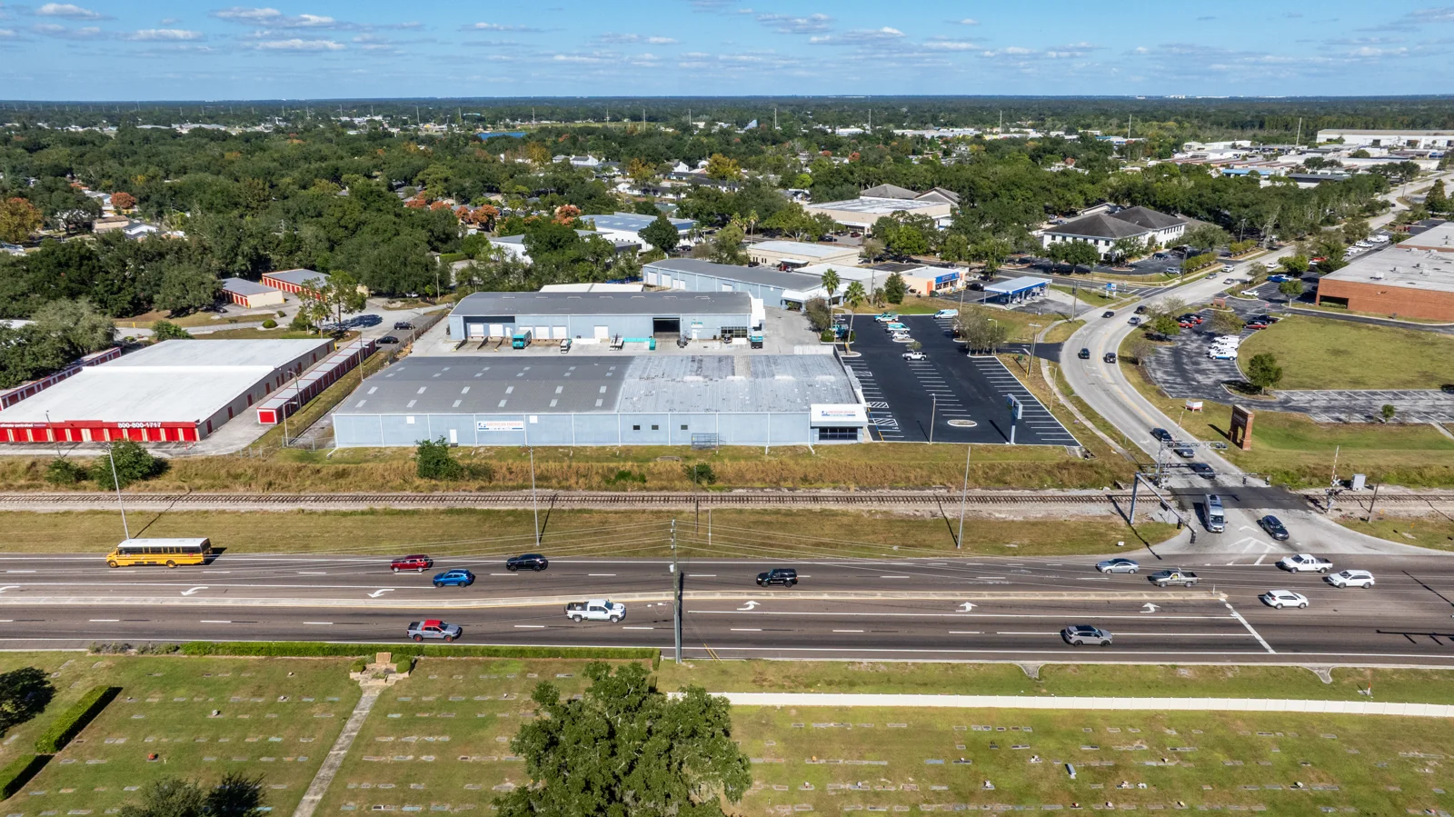 35K SF Warehouse & Showroom — Lease in Lakeland, FL, photo 3 of 8