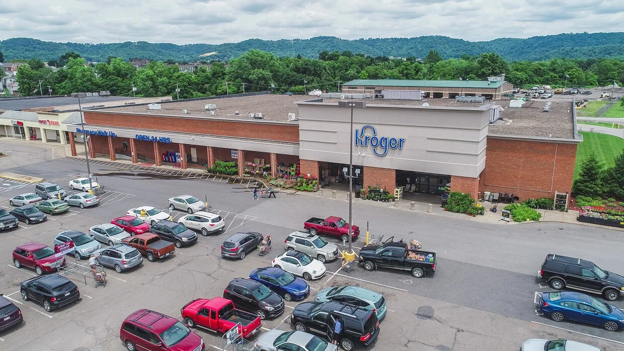 Moundsville Plaza — Lease in Moundsville, WV, photo 2 of 3