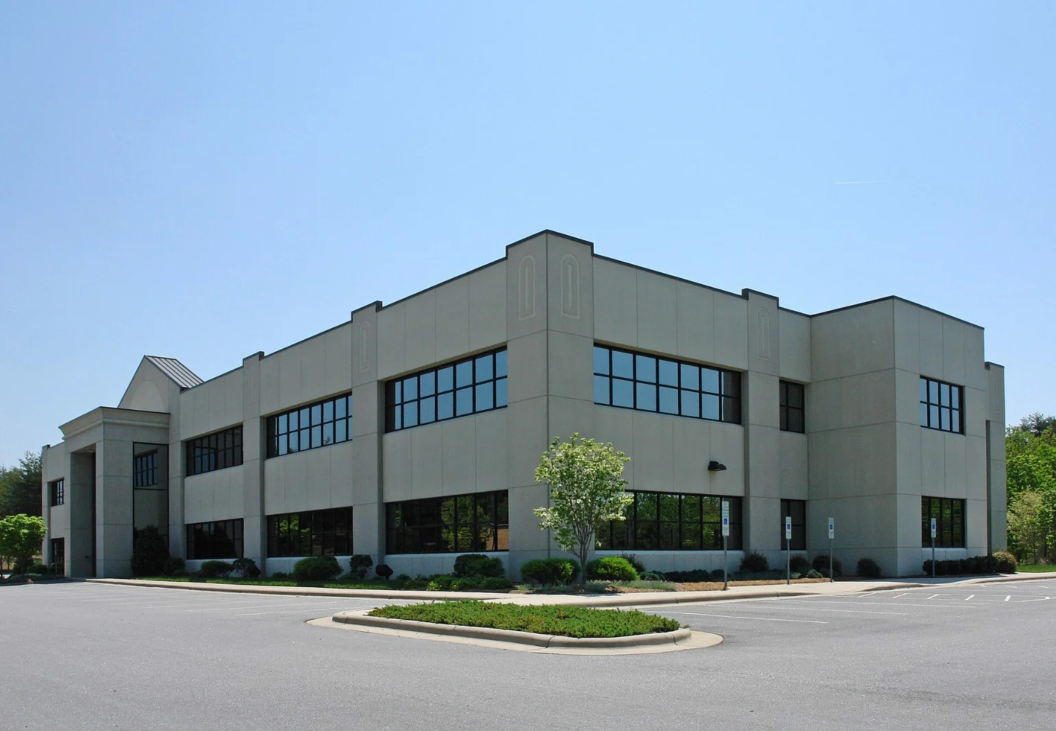 1507 7th Street Southeast — Lease in Hickory, NC, photo 1 of 1