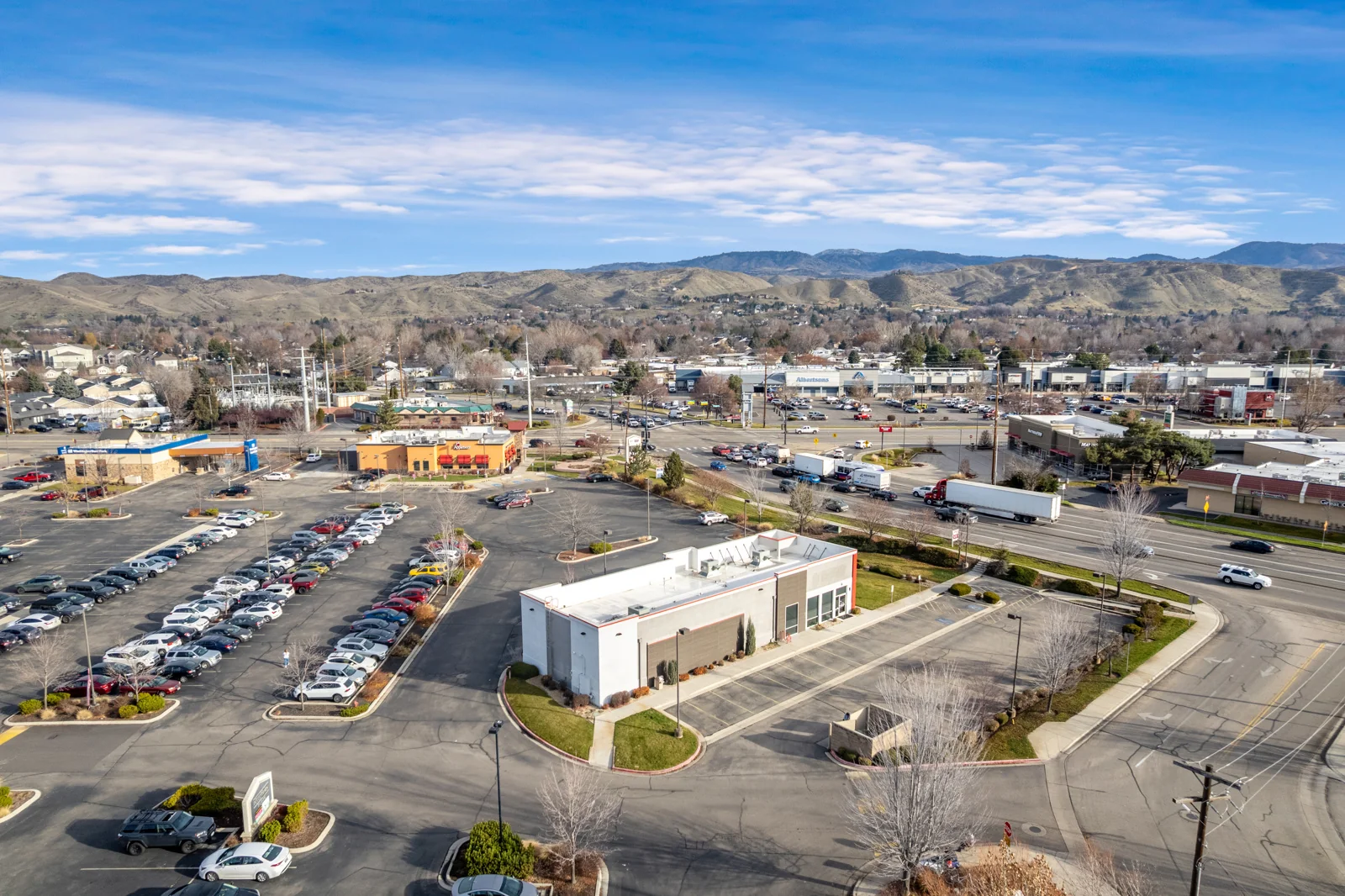 Prime Boise Corner with High Visibility: Medical or… — Sale in Garden City, ID, photo 2 of 3