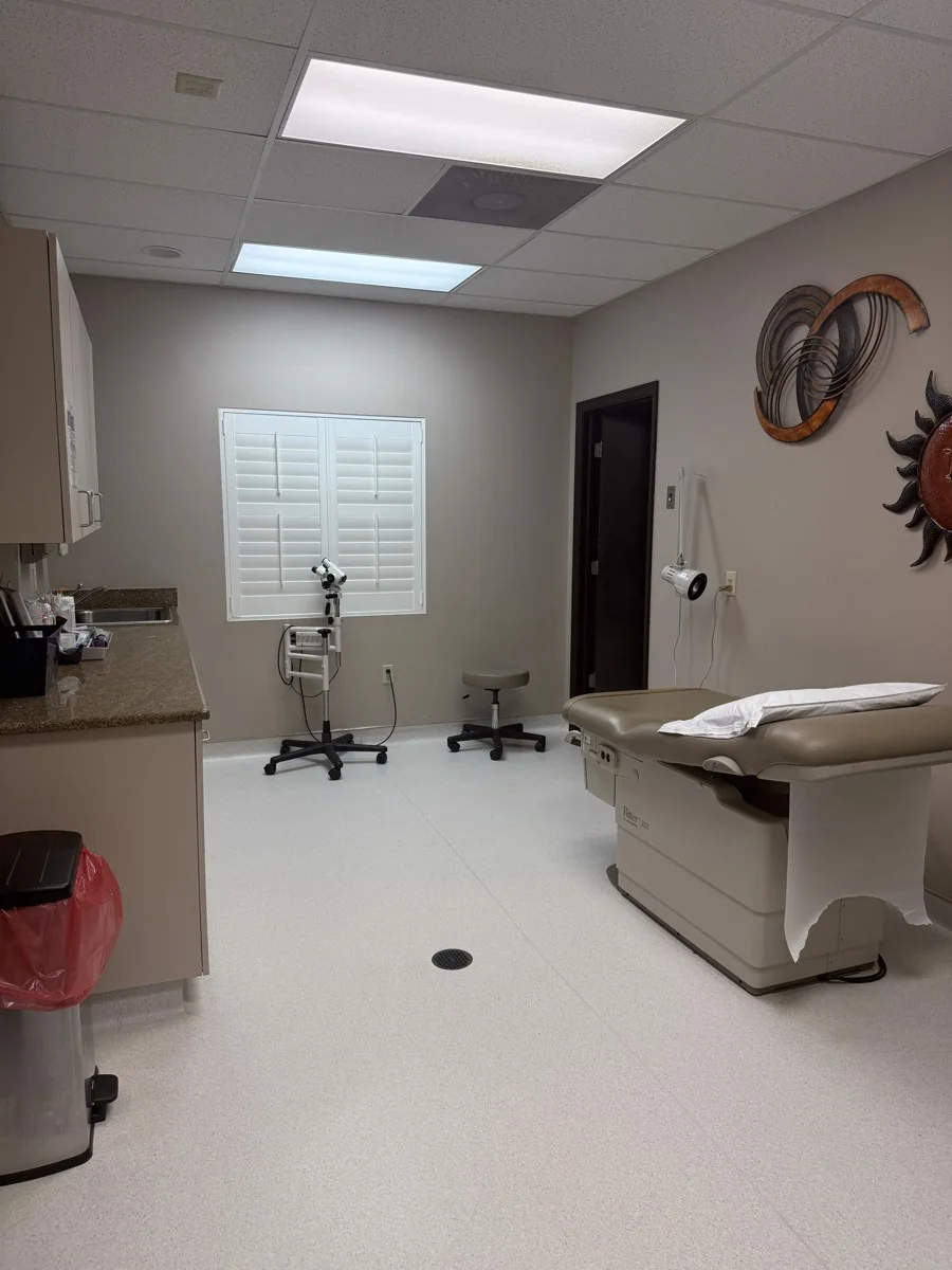 Big Bend Professional Center - photo 6 - Gibsonton, FL
