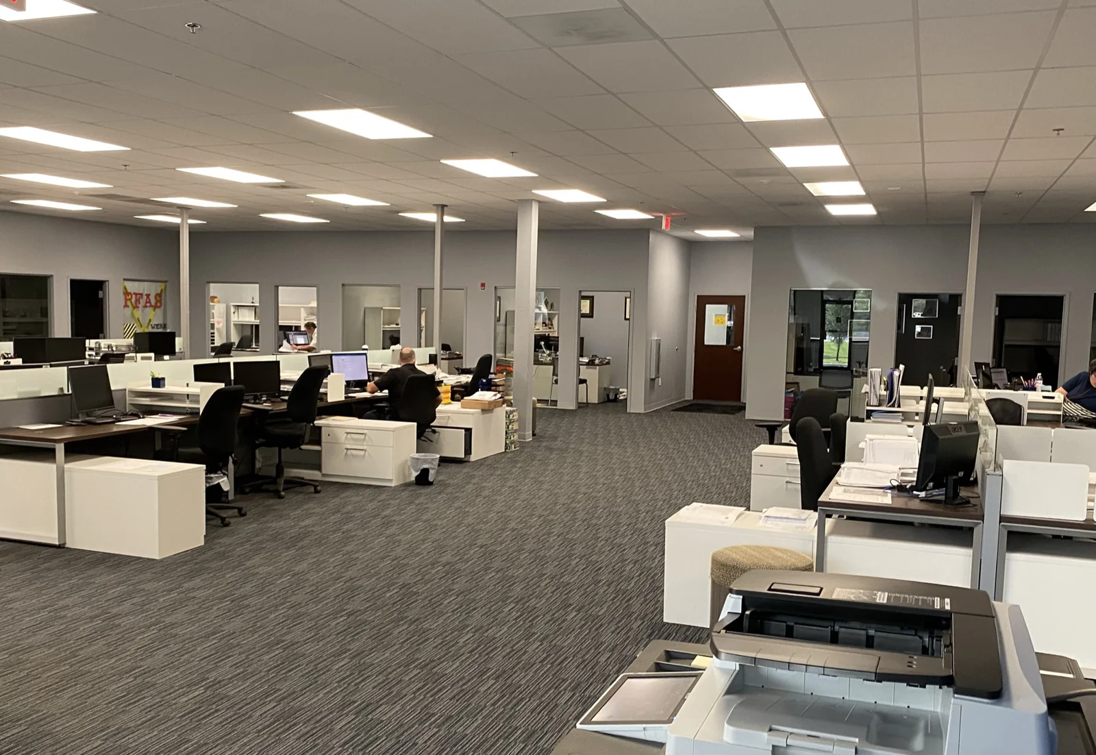 Hampton Oaks Business Park — Lease in Tampa, FL, photo 6 of 8