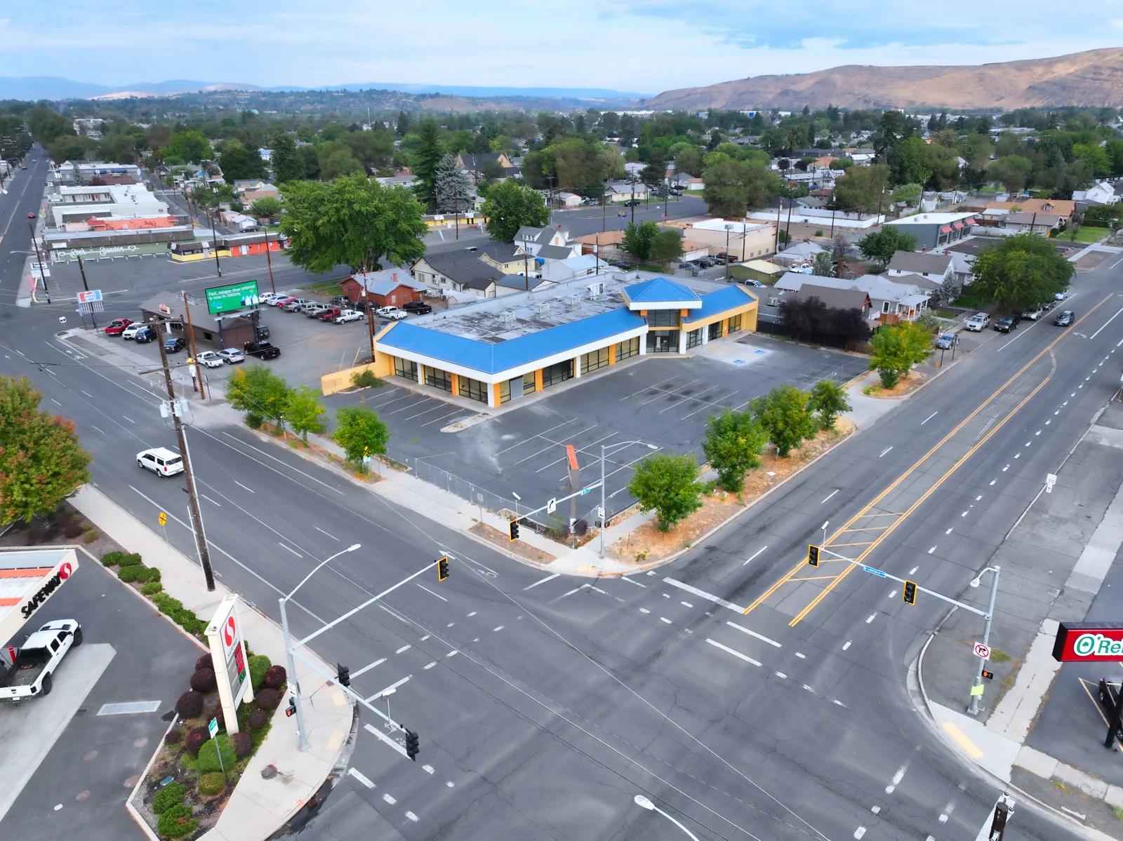 Dollar Tree - Yakima, Washington — Sale in Yakima, WA, photo 4 of 8