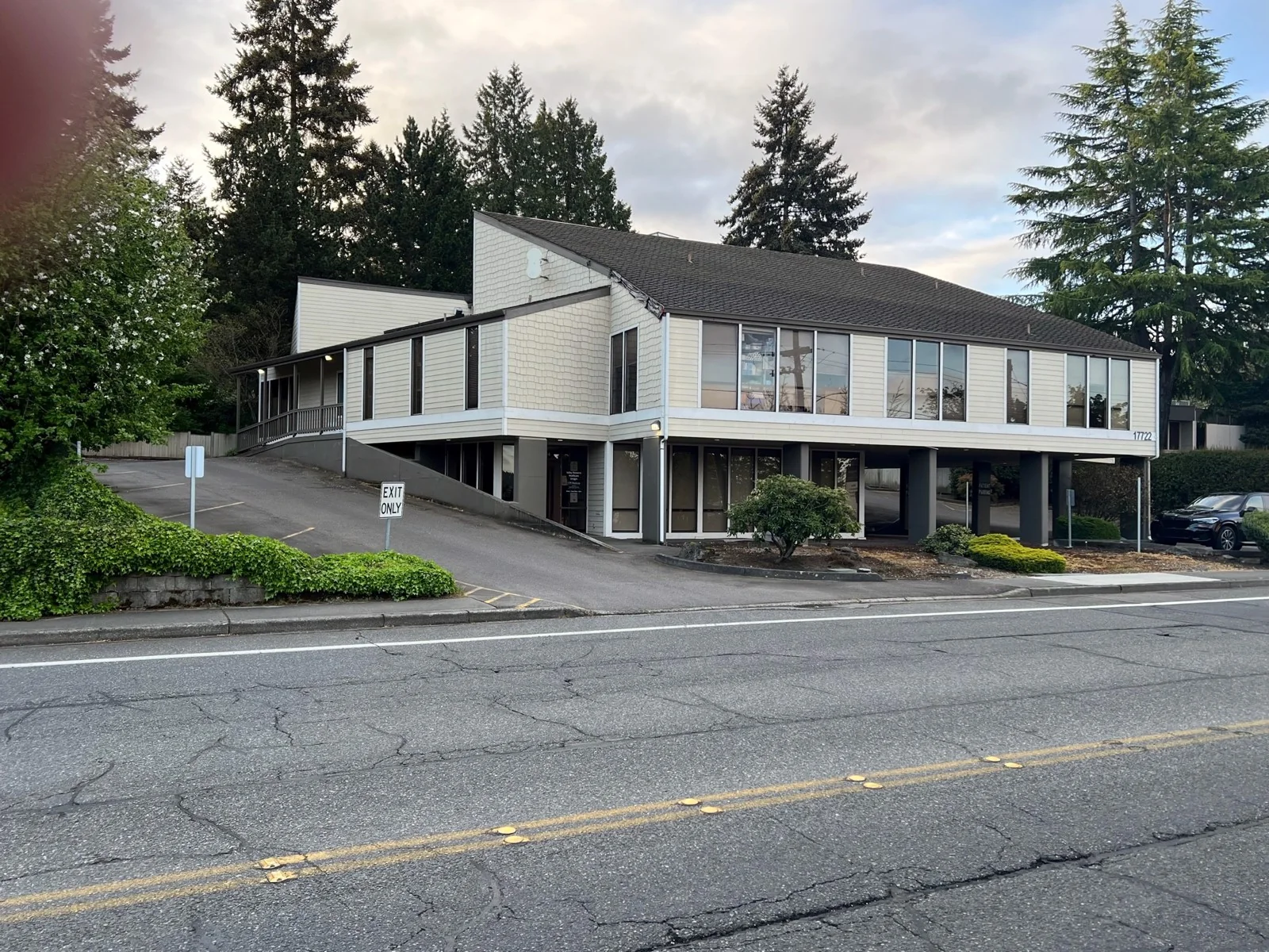 Healthcare in Renton, WA — Lease in Renton, WA, photo 1 of 6