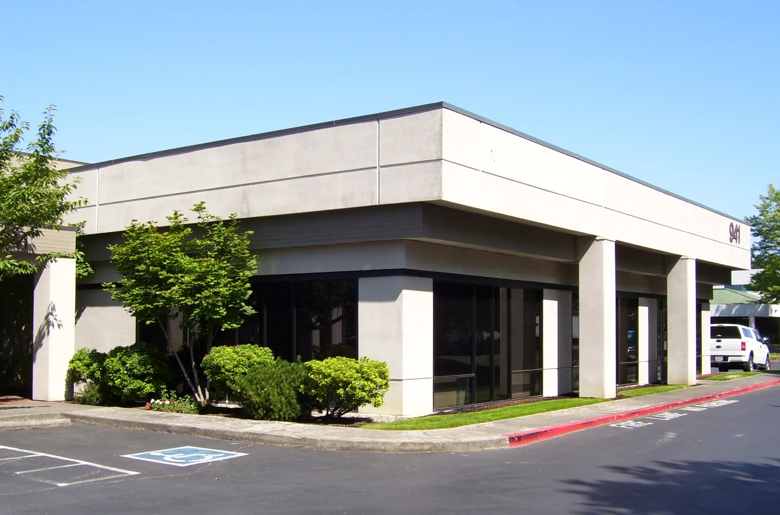 Maschmedt Building — Sale in Renton, WA, photo 1 of 6