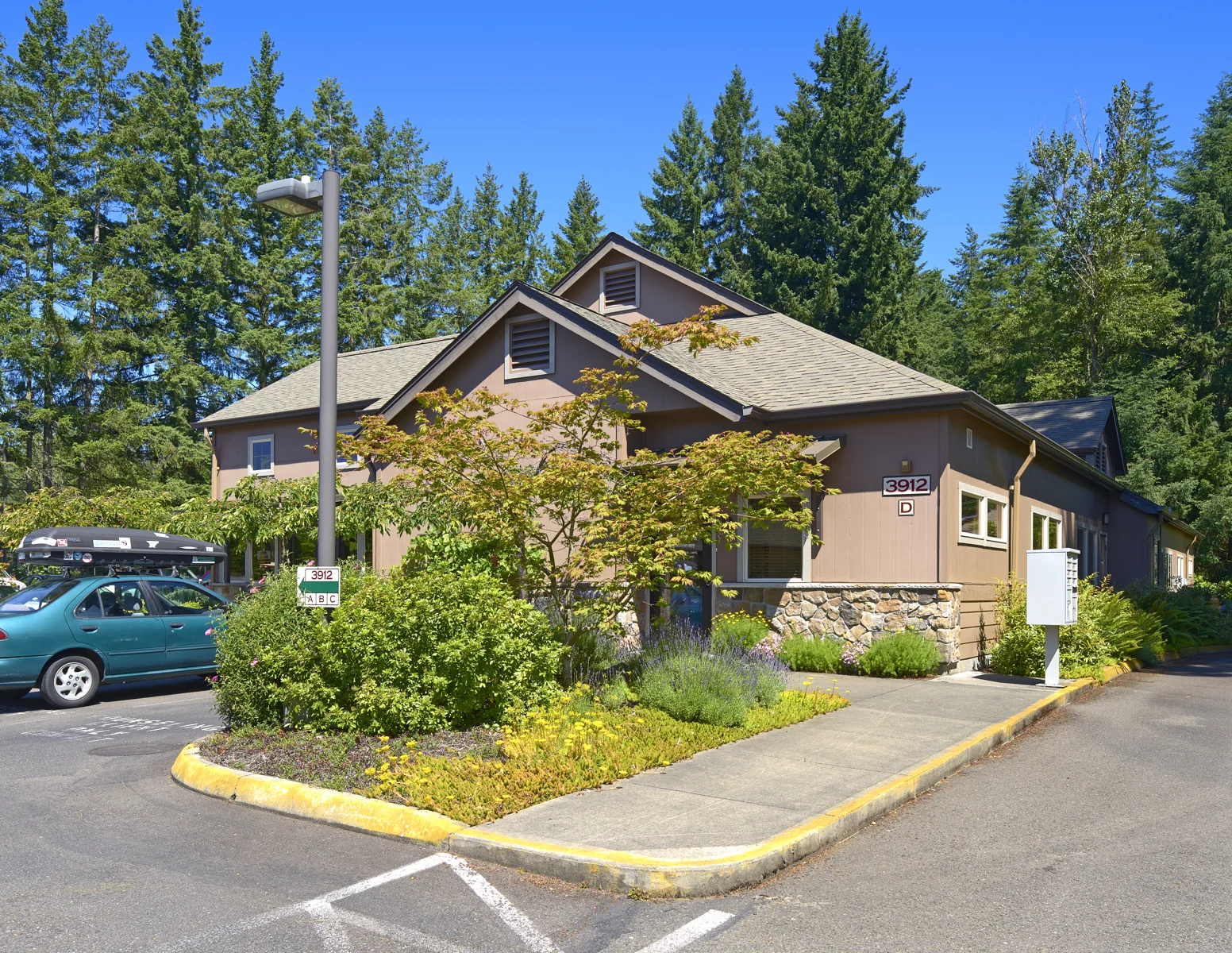 CWT Buildings — Sale in Olympia, WA, photo 1 of 1