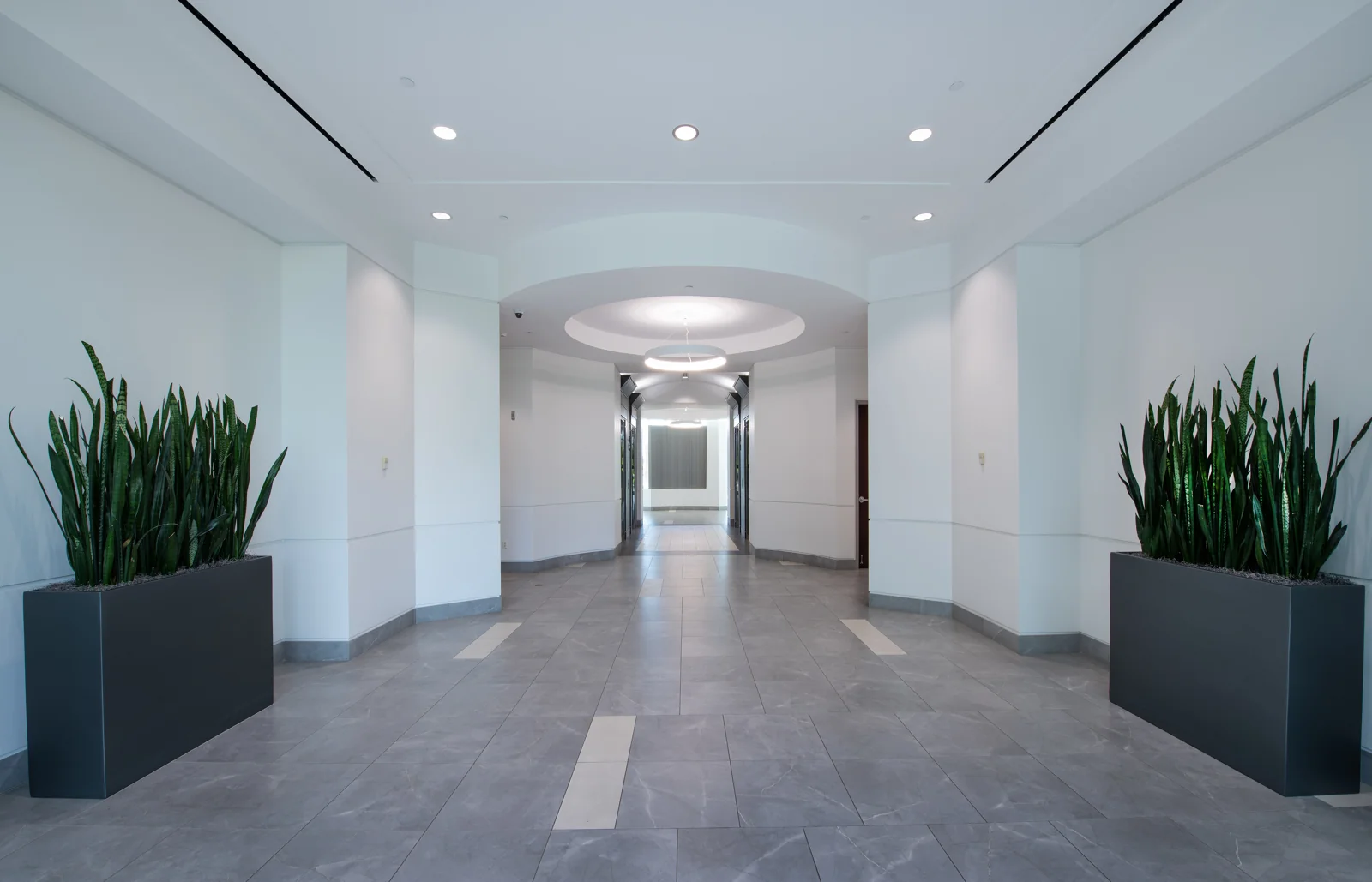 570 Carillon — Lease in St. Petersburg, FL, photo 7 of 8