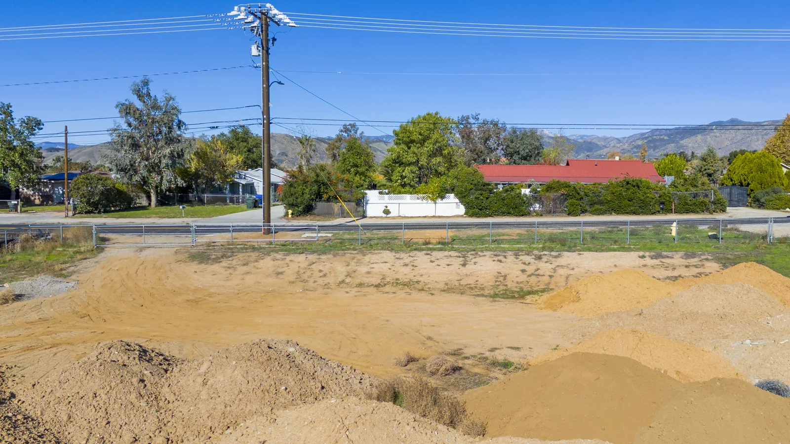 Property in Unknown, XX - photo 14 - Yucaipa, CA