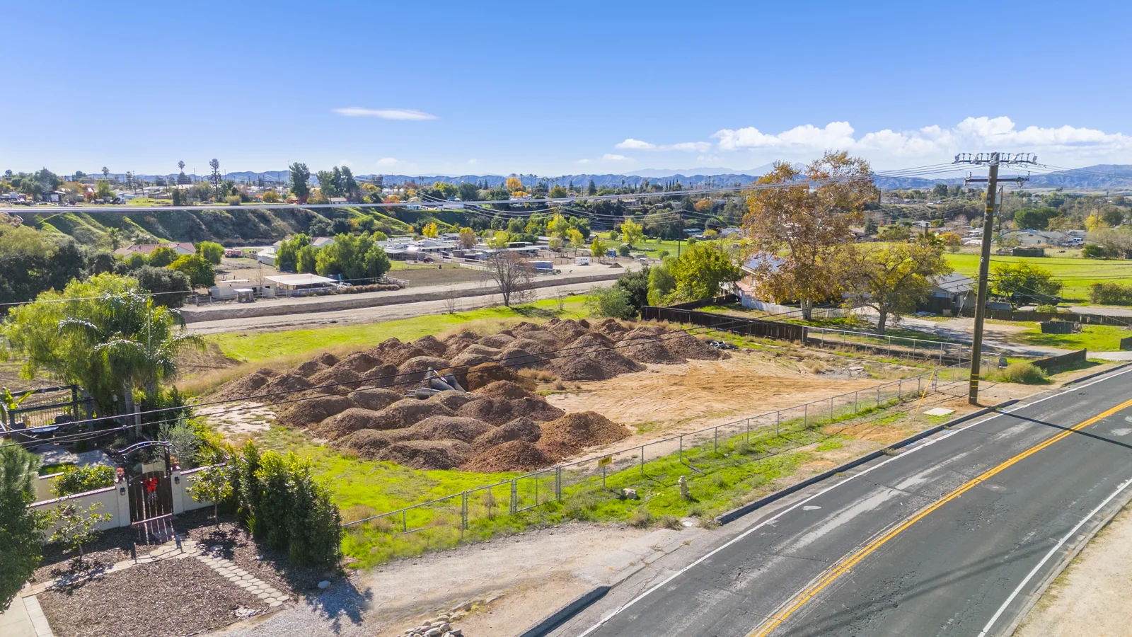Property in Unknown, XX - photo 2 - Yucaipa, CA