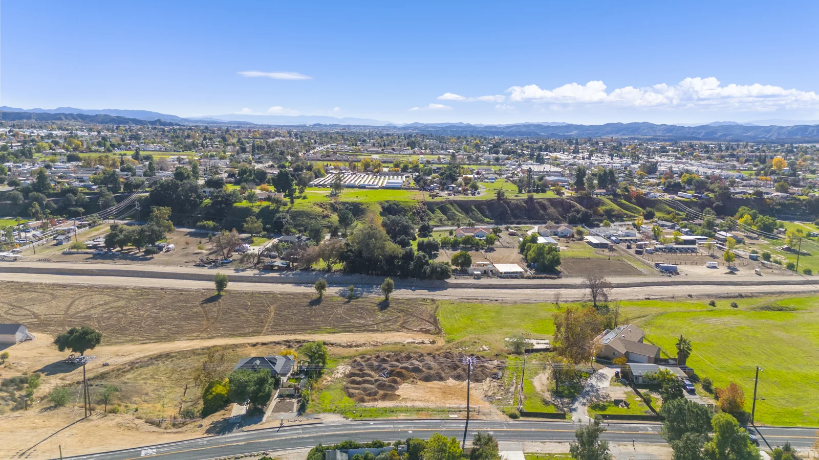 Property in Unknown, XX - photo 28 - Yucaipa, CA
