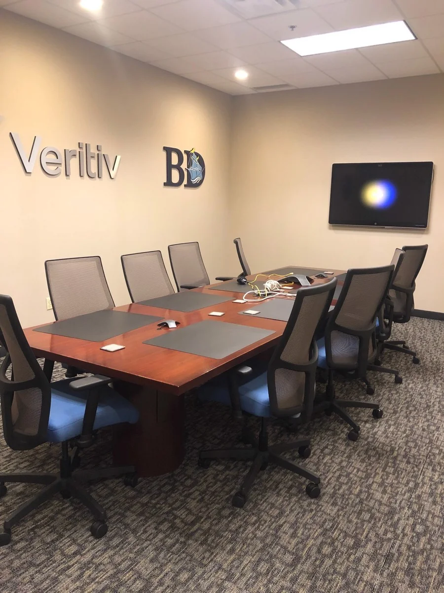 FOR SUBLEASE - OFFICE SPACE LARGE UNIT AVAILABLE - photo 5 - Hudson, OH
