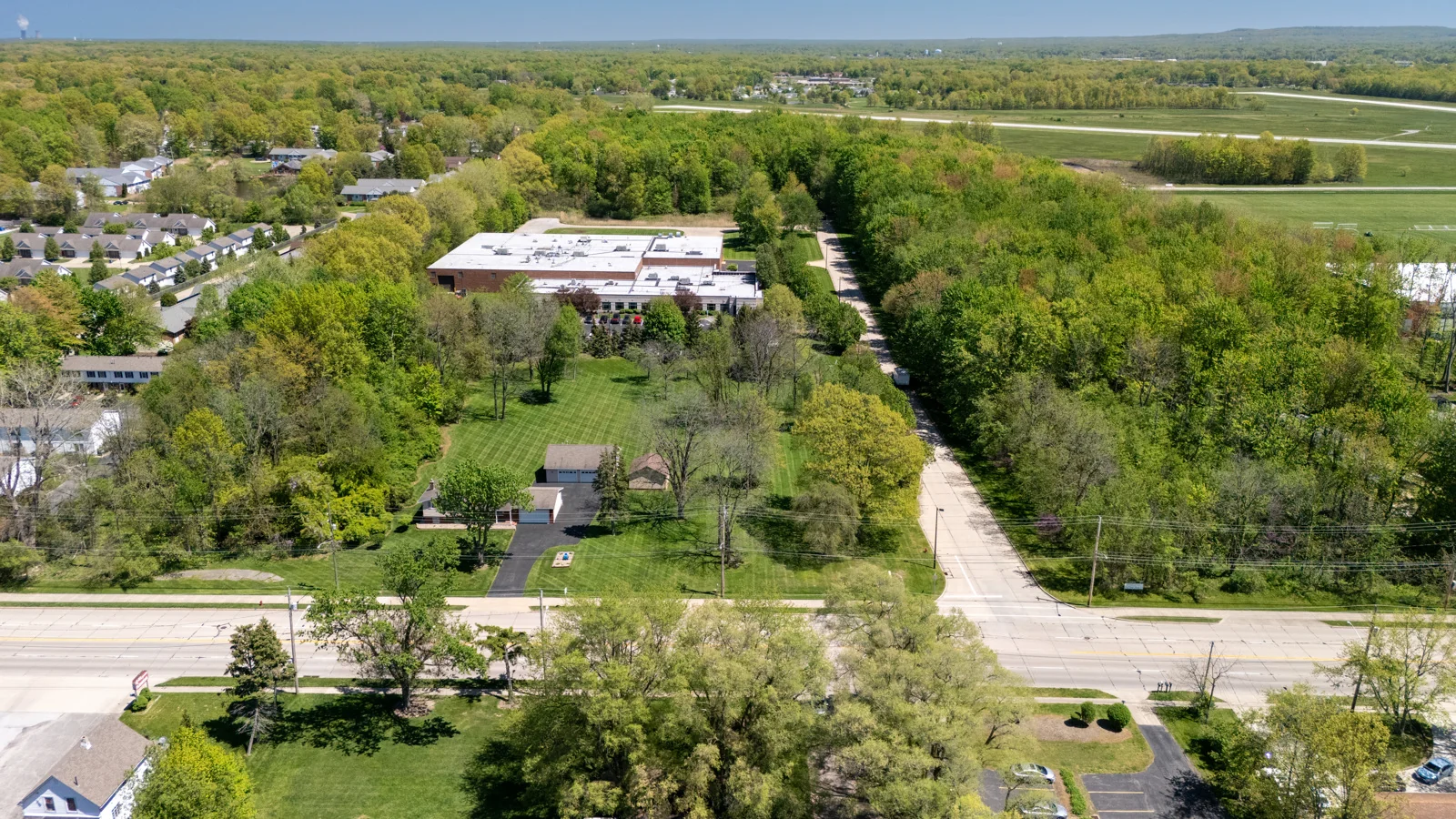 Kennedy Business Park — Lease in Willoughby, OH, photo 3 of 4