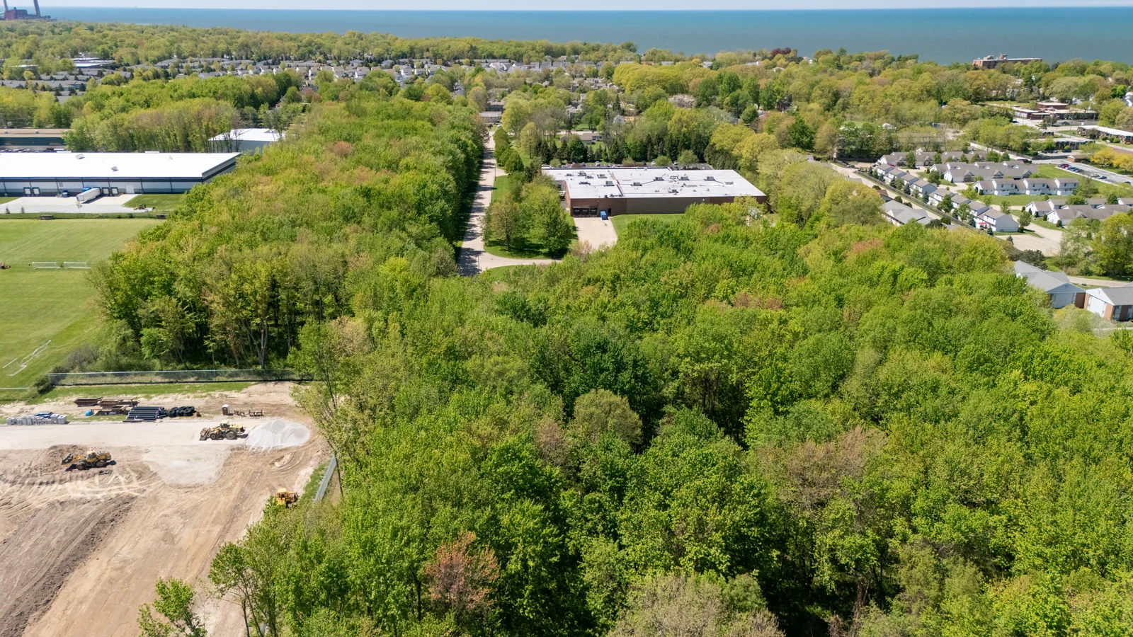 Kennedy Business Park — Lease in Willoughby, OH, photo 4 of 4