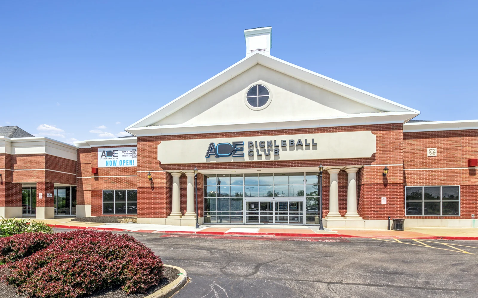 Uptown Solon Shopping Center — Lease in Solon, OH, photo 4 of 7