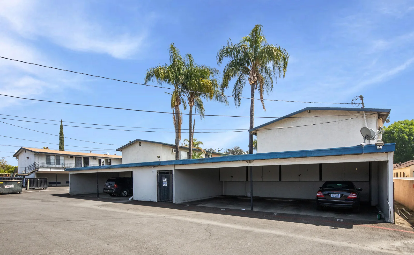 El Royale Apartments — Sale in San Bernardino, CA, photo 7 of 8