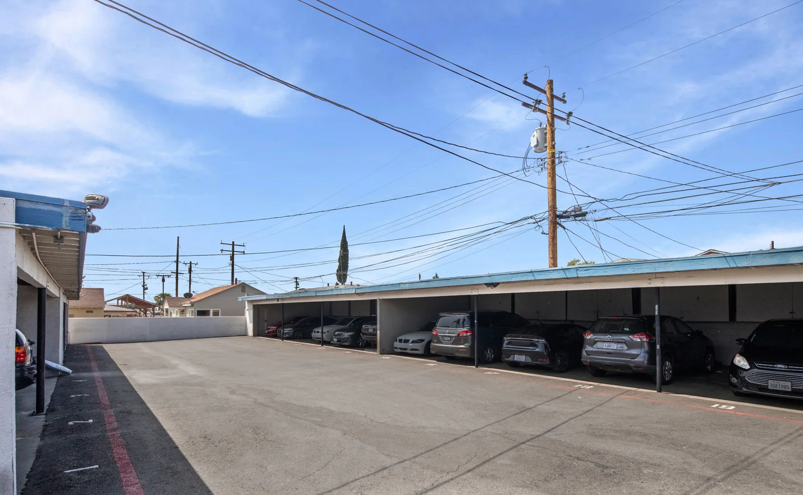 El Royale Apartments — Sale in San Bernardino, CA, photo 8 of 8