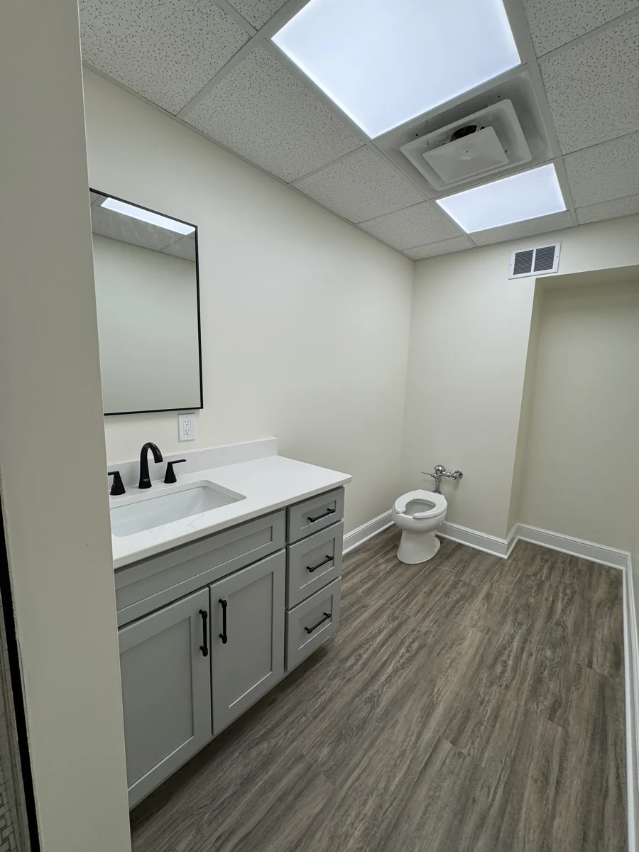 Office in Akron, OH — Lease in Akron, OH, photo 4 of 6