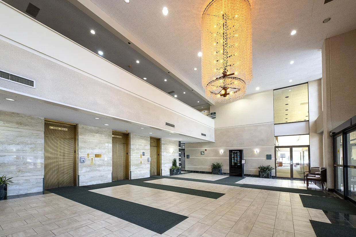 Brainard Place Medical Center - photo 6 - Lyndhurst, OH