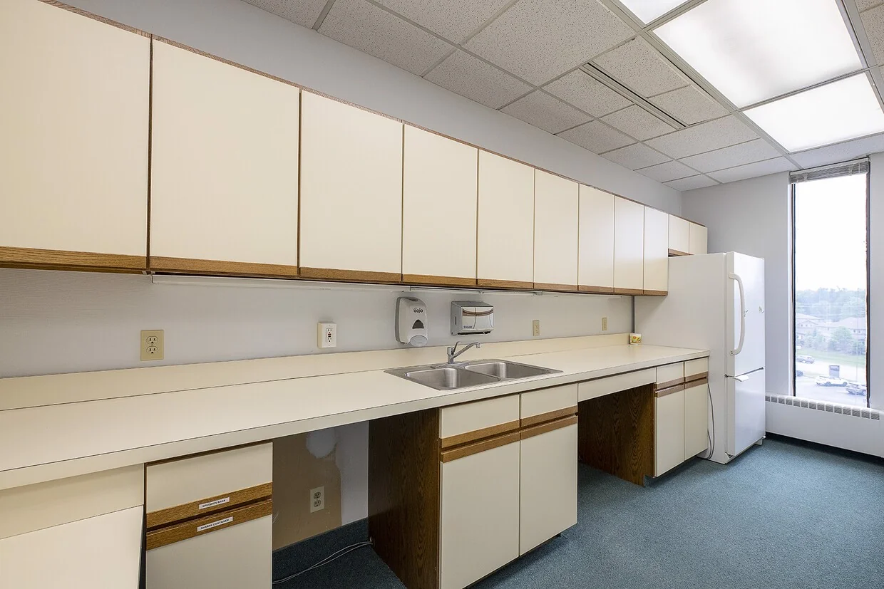 Brainard Place Medical Center - photo 14 - Lyndhurst, OH