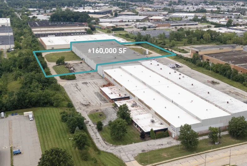 ±160,000 SF INDUSTRIAL HIGH BAY WITH CRANES — Lease in Bedford Heights, OH, photo 1 of 1