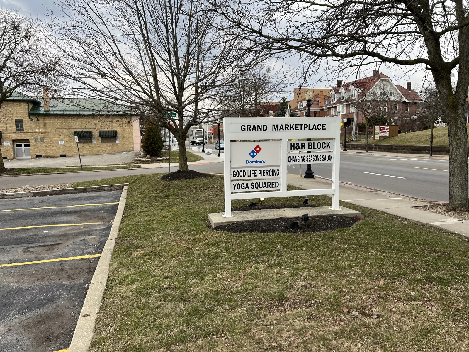 Grand Marketplace — Lease in Akron, OH, photo 2 of 5