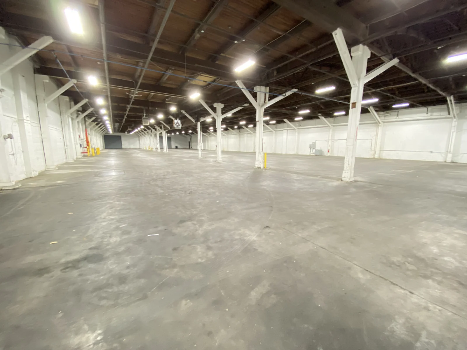 WAREHOUSE OR MANUFACTURING SPACE - 16,665 SF AVAILABLE — Lease in Wickliffe, OH, photo 7 of 7